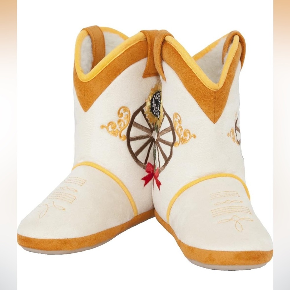 CicciaBella Cowgirl Riders slippers in the "Sunny Trail" design